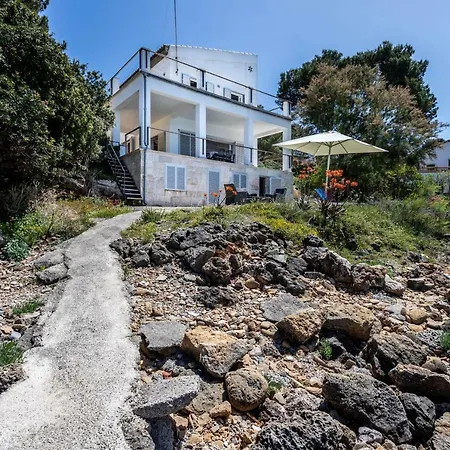 Villa Mal Pas *