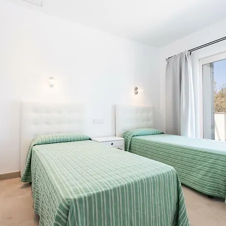 Mal Pas Villa